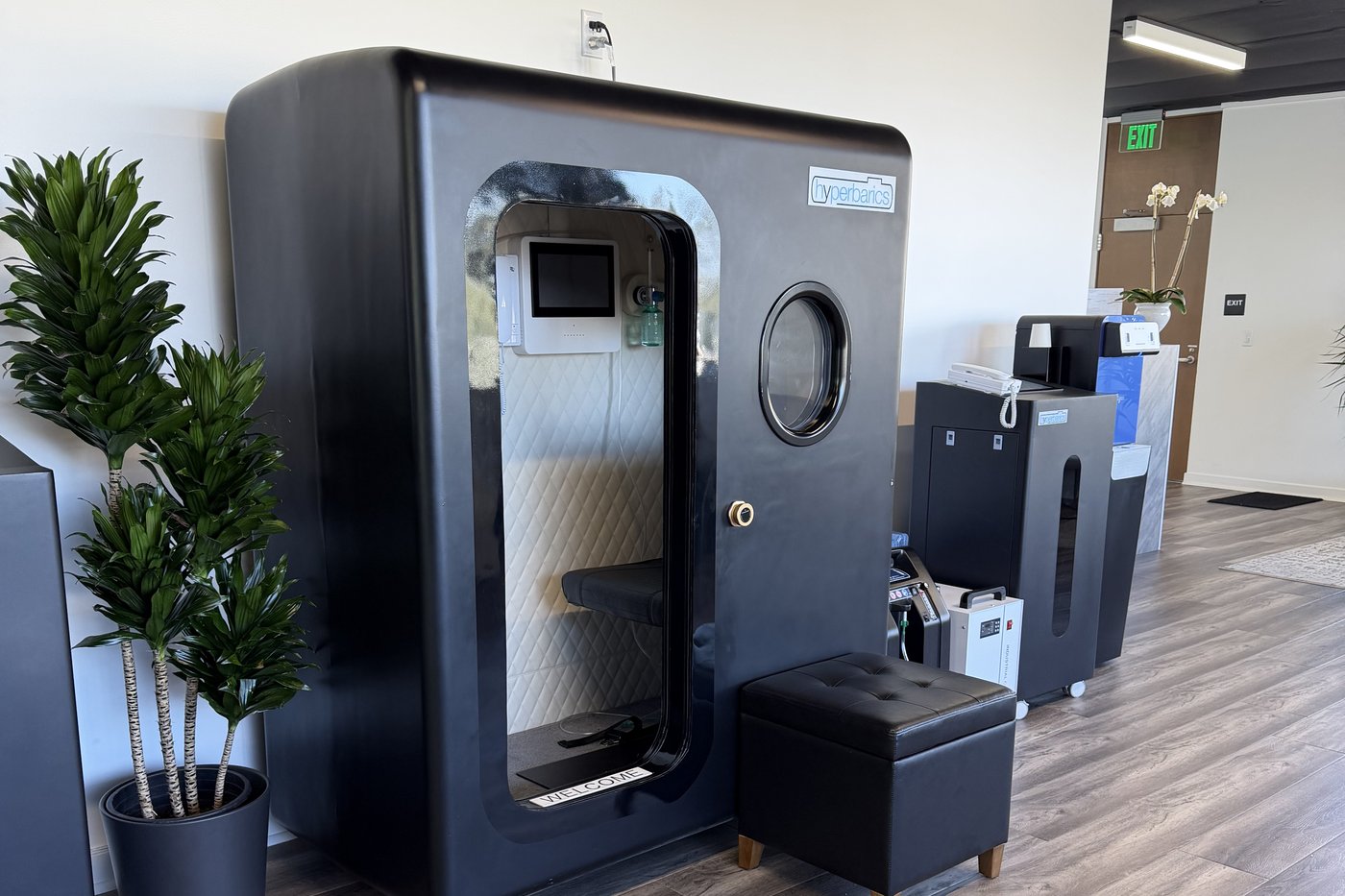 The black sit-in hyperbaric chamber at Range